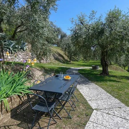 Fontanelle Aparthotel *